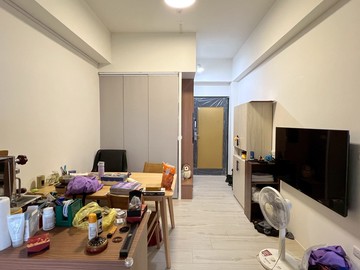 清溝夜市滿築5兩房車位華廈~台灣房屋婕如~小豬｜宜蘭縣冬山鄉清溝路