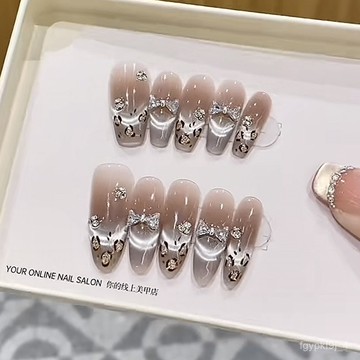 🥰可可新品🥰奈姿 純手工光療穿戴甲奶灰豹紋批髮成品重複使用美甲貼片手工穿戴甲新年穿戴甲顯白美甲片高級感穿戴甲 URCD