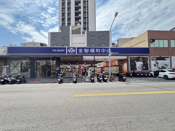 小港漢民商圈｜近中鋼｜正八米街上｜稀有便宜透天｜高雄市小港區宮田街