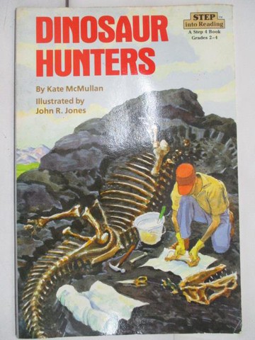 【書寶二手書T9／少年童書_YKN】McMULLAN/JONES_Dinosaur Hunters