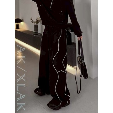 【AK】韓系寬鬆流線立體剪裁長褲｜設計感休閒褲 高腰顯瘦 百搭顯腿長 街頭風 黑色褲子 男女適穿