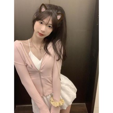 美式辣妹防曬開衫運動套裝女夏季新款帶胸墊背心+花苞短褲三件套