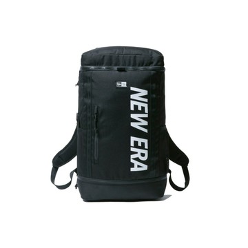 NEW ERA 男女 後背包 日版 BOX PACK 黑/白字 NE14744156