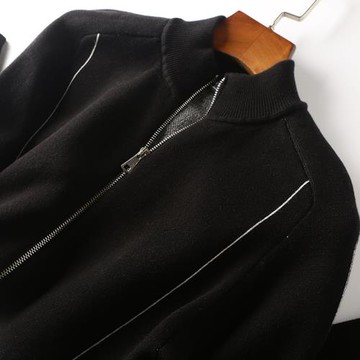 自留推薦！高級質感！島國單秋冬新款男立領休閑拉鏈針織毛衣外套