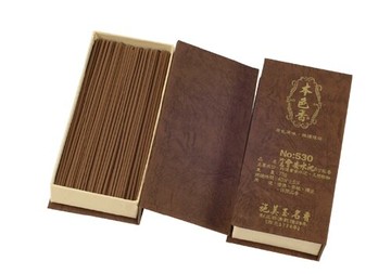 施美玉本色香系列 珍品會安水沉香 5寸臥香 NO：530 (1盒裝)