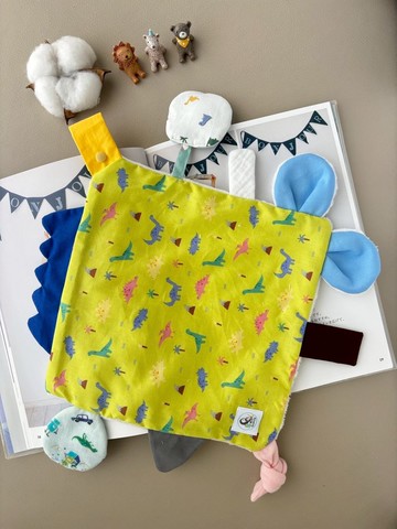 寶寶多功能安撫巾 彩色小恐龍 口水巾 新生禮 奶嘴鏈