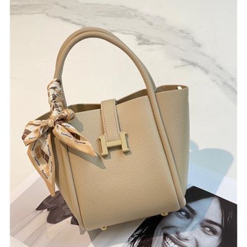 高級感輕奢真皮女包2025新款時尚大氣水桶包韓系百搭單肩斜挎小包