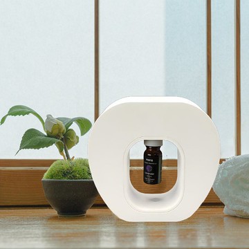 【品菲特PINFIS】新創精油擴香儀(贈法國有機甜橙精油10ml)