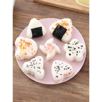 三角飯團模具大小號套裝日本紫菜包飯做壽司器愛心形便當工具模型