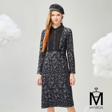 MYVEGA麥雪爾 MA翻領壓摺蕾絲長洋裝-黑