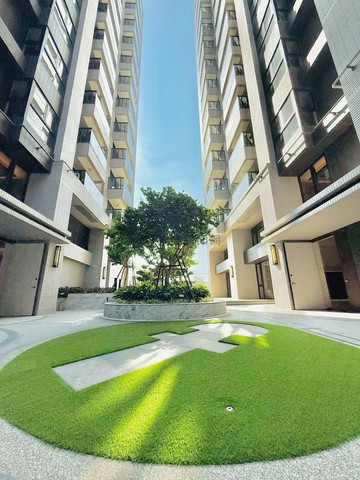 岡山樂購高醫全新3房平車｜高雄市岡山區鵬程路