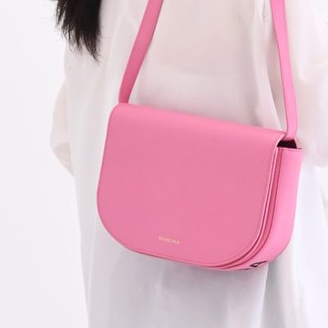 BALENCIAGA 巴黎世家  VILLE燙印LOGO翻蓋時尚斜背包(粉桃紅)