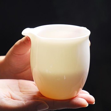 德化羊脂玉白瓷公道杯家用陶瓷分茶器大號防燙茶海功夫茶具配件套