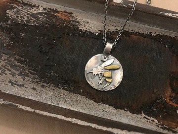 STRUGGLE奮鬥蜂銀項鍊