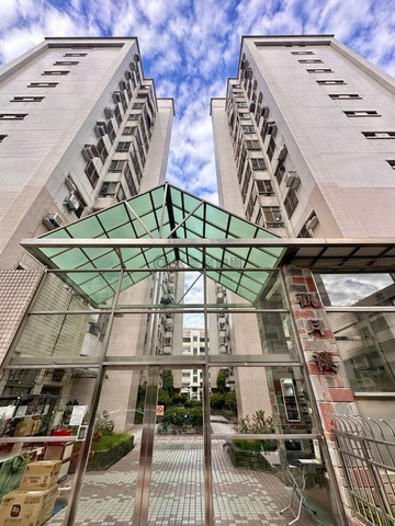 出價談!自住低總價太子建設室內31坪大四房附車位｜台中市太平區宜佳街