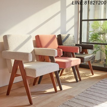 免運 公司貨 開發票 質量超讚 軟包休閑椅侘寂風中古奶油風復古扶手椅子昌迪加爾原木民宿PJ餐椅 設計師款 沙發椅 休閒椅 展示椅