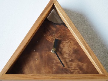 三角形時鐘 木頭時鐘 擺設/壁掛兩用 No.21