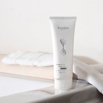 維他命亮顏洗面乳