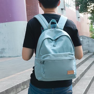 【買就送鑰匙圈】聰明收納率性尼龍筆電後背包(淺藍)