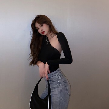 港味chic風百搭性感露背斜肩T恤夏季緊身心機打底衫緊身上衣女 新款 摩天大樓