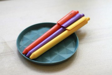 PREMEC 瑞士膠墨筆 黃紫橘 三色組合