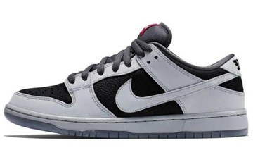 ATLAS X DUNK LOW PREMIUM SB WOLF GREY