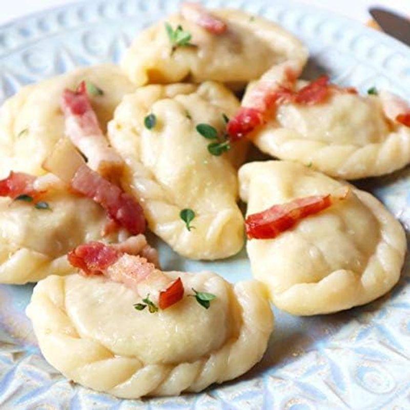 ポーランドの伝統料理ピエロギ ルスキエ男爵いもとリコッタチーズ16個入り Pierogi ruskie420g