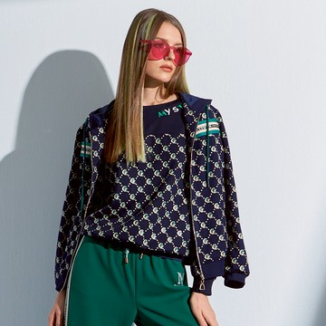 CLL巧玲瓏 品牌獨家字母印花上衣 3629356