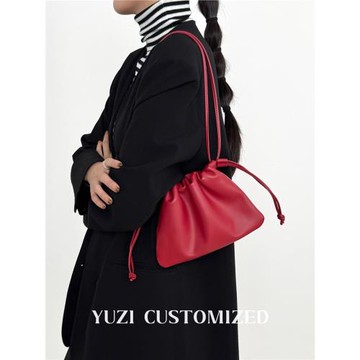 YUZI嶼之 女斜挎云朵包小羊真皮時尚百搭簡約通勤單肩小眾設計感