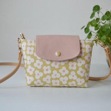 現貨~斜跨手機包 / 側背手機袋 / 隨身包