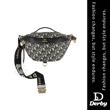 (台灣現貨)歐洲品牌Derby 經典LOGO 斜背包 側背包 肩背包 腰包 質感女包 防水 長夾可放 860823