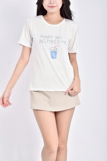 (M) 圖案白色短袖上衣