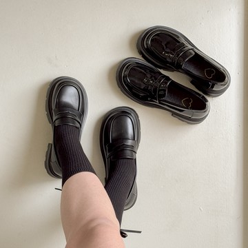 【現+追】7cm✨ 基本款 舒適 軟底 漆皮 樂福鞋 增高鞋 厚底鞋 小 皮鞋 G019