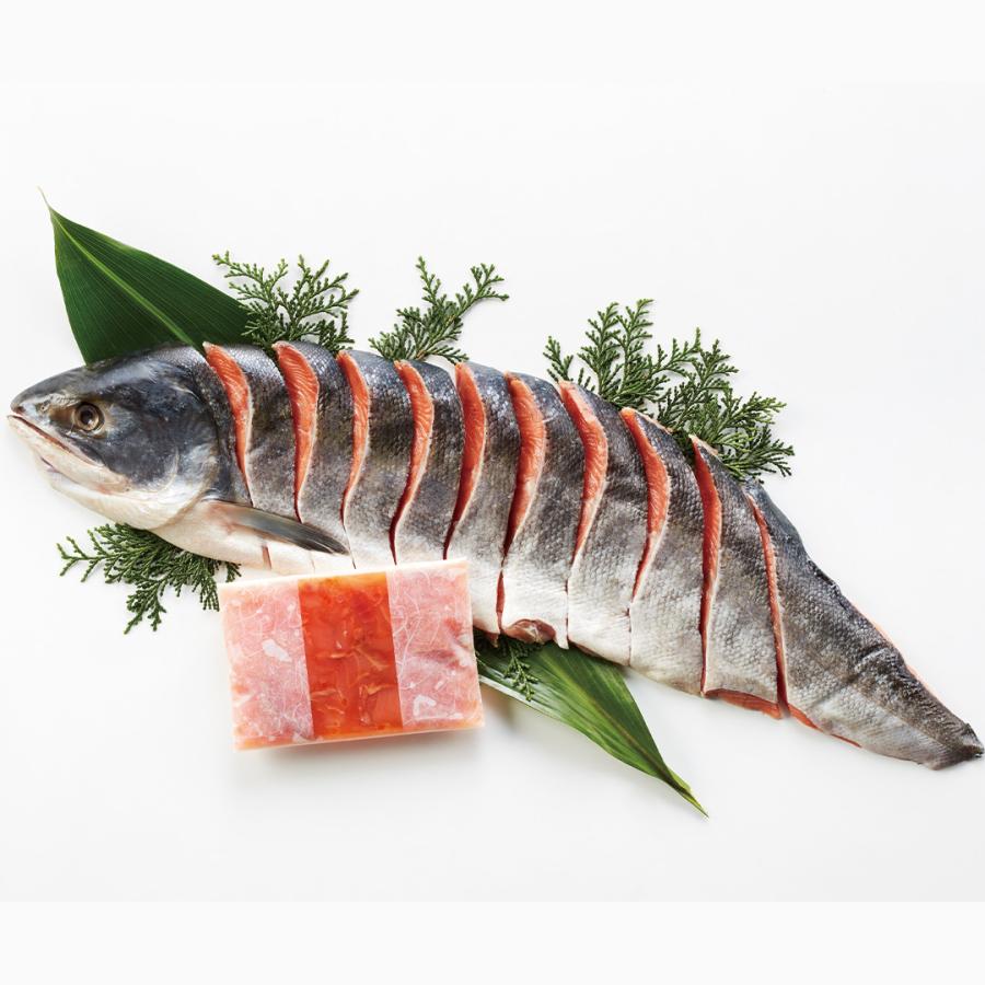 北海道産 新巻鮭鮭といくらのルイベ漬セット 北海道産新巻鮭姿切身（半身、2分割真空）700g×1、鮭といくらのルイベ漬100g×1 