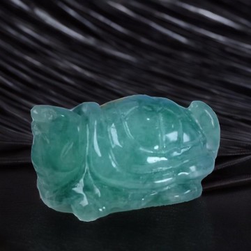 【吉祥‧長壽】冰糯綠花翡翠烏龜擺飾 | 天然緬甸翡翠A貨 | 送禮