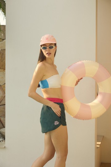 泳衣 運動風格  (僅褲子 不包括泳衣上衣)