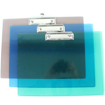 A4壓克力板夾 亮美 A4板夾 (橫式 透明)/一個入(定65) LM-2005 MIT製 23cm x 32cm【APP滿額下單10%點數(單一帳號最高1000點)】4/30止