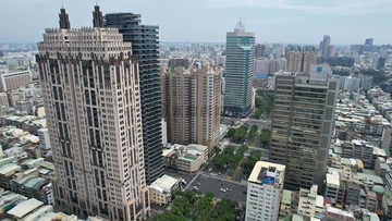 六十米林蔭大道【國王1號院】高樓層雙車豪邸｜高雄市苓雅區民族二路