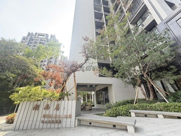 黎明青海路交匯│仁山潮尚居│稀有大三房雙車位｜台中市西屯區黎明路三段
