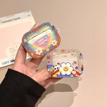 小熊笑臉花適用Airpodspro3蘋果pro/pro2通用新款耳機盒Airpods4/3代耳機套保護套iphone藍牙防摔卡通耳機殼