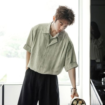 2026新款夏季男士休閒高級短袖襯衫百搭寬鬆男裝襯衣男裝上衣服潮寬鬆休閒襯衣 復古短袖襯衫 美式復古襯衣 休閒寬鬆襯衫