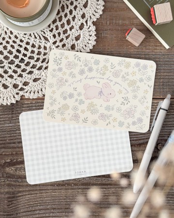 傳遞幸福 | 兔子與花草的明信片