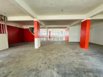 岡山15米路捷運旁⭐精華地段高人潮醒目面寬三店面｜高雄市岡山區柳橋西路