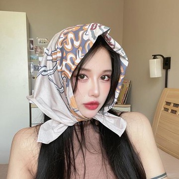 尤嘻島美式復古小方巾絲巾女圍巾春秋薄款圍脖純棉戶外頭巾男包頭