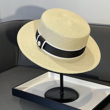 夏季百搭草編禮帽子女2025新款平頂M標出游海邊度假防曬遮陽草帽