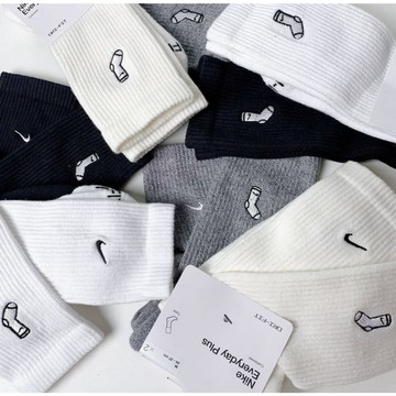 Nike everyday plus 厚底長襪 情侶款襪子 nike襪子 刺繡款 籃球襪 跑步襪 訓練襪 FB5709