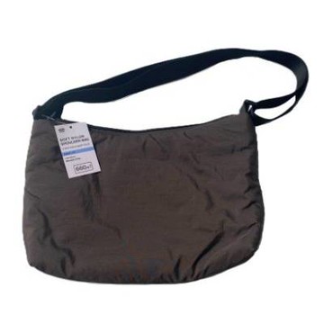 【100 Life Japan Can Do】(H)黑色柔軟尼龍側背包S(1入)