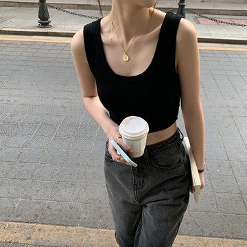 韓版運動風素色U領打底短版背心【V32】