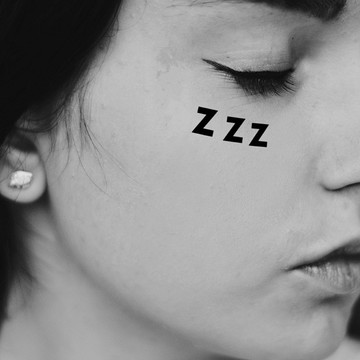 OhMyTat 睡覺 zzz 刺青圖案紋身貼紙 (2 張)