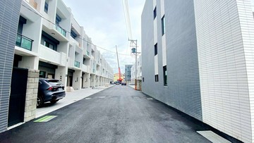 清源閱花壇五房前院停車三樓別墅｜彰化縣花壇鄉明德街